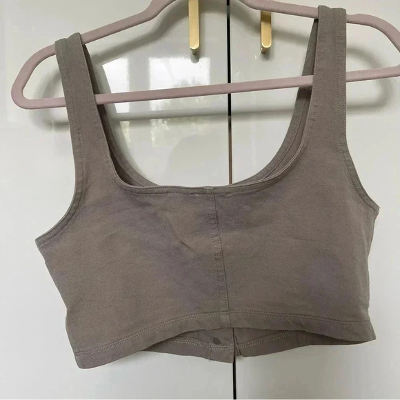 Aritzia Wilfred Free crop top, button up, size  8 Medium - Picture 2 of 6